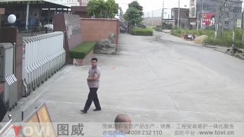 200萬(wàn)像素-工廠(chǎng)大門(mén)外馬路超清視頻監(jiān)控效果錄像演示