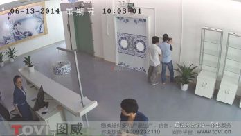 200萬(wàn)像素-某公司前臺(tái)廣角鏡頭超清視頻監(jiān)控錄像演示