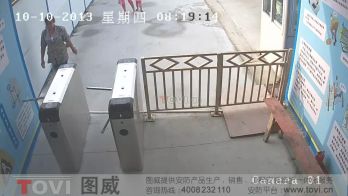 100萬(wàn)像素-建筑工地門(mén)禁出入口高清視頻監(jiān)控效果錄像演示